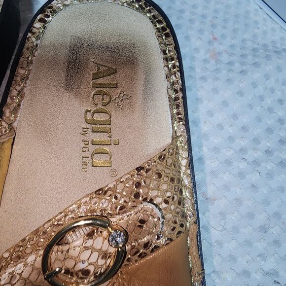 ALEGRIA EUC WOMENS SZ 7.5 EUC 38 COLETTE GOLD GLIMMERY SANDALS SHOES - Picture 4 of 9